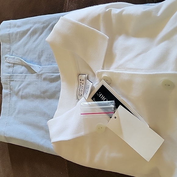 *NEW* Button up collared top - Picture 3 of 3